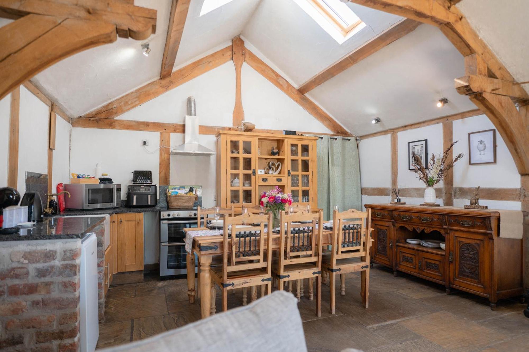 Barnacre Green Cottage - Eco-Friendly Cosy Cottage Moreton  Exterior photo