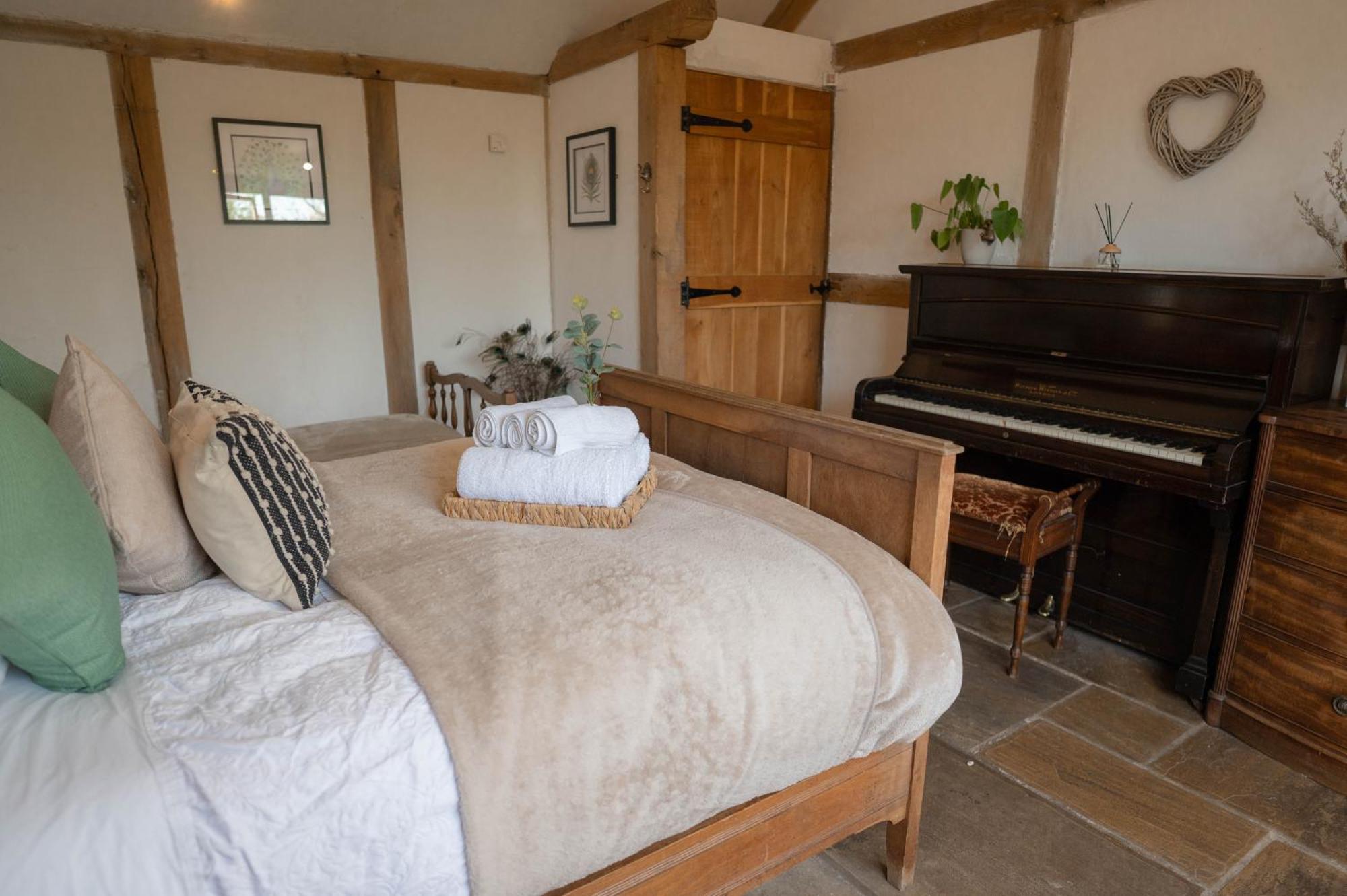 Barnacre Green Cottage - Eco-Friendly Cosy Cottage Moreton  Exterior photo